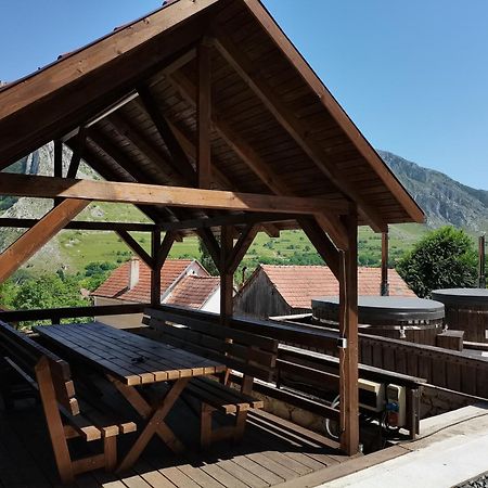 Long Rock Chalets Rimetea Εξωτερικό φωτογραφία
