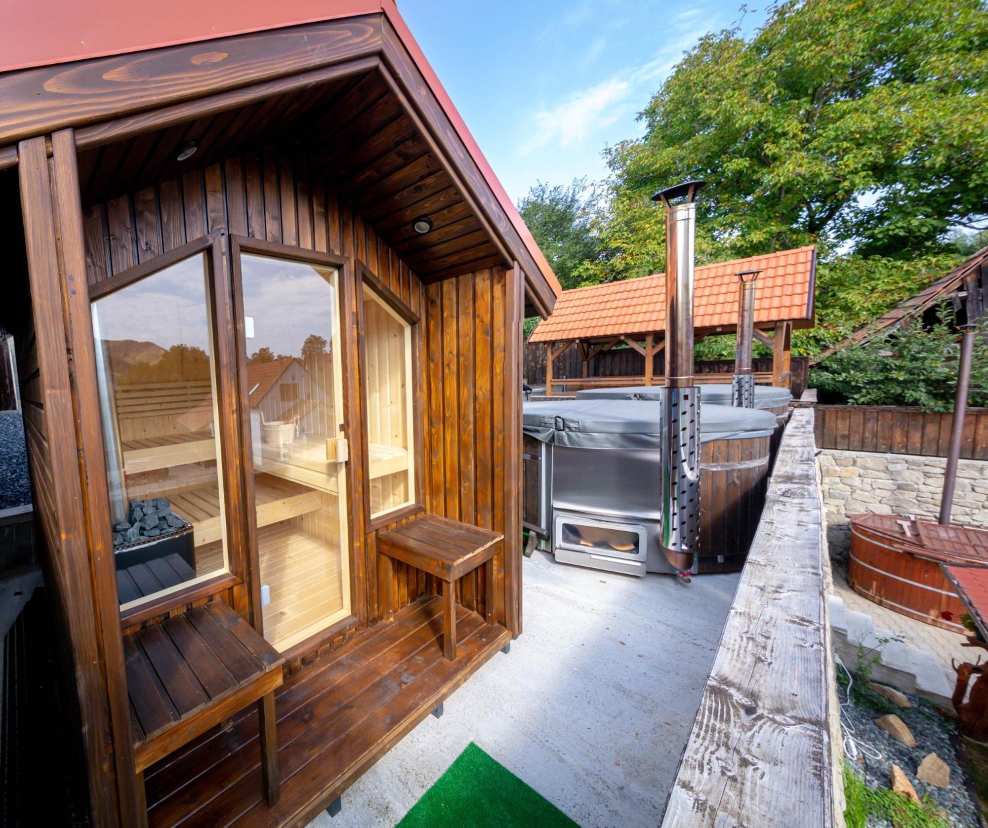 Long Rock Chalets Rimetea Εξωτερικό φωτογραφία